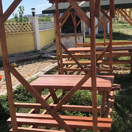 Saros Aslan Apart Вакиф